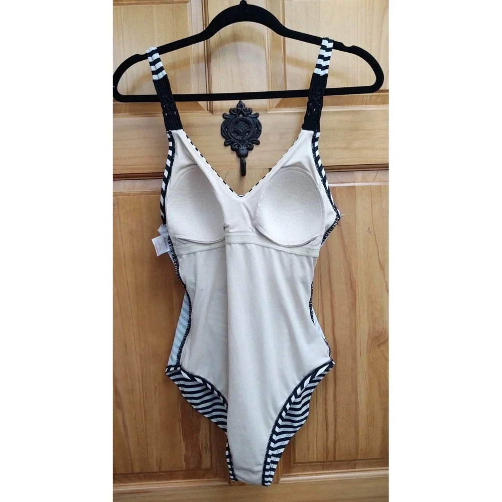 Merona Size M Black & White Striped No Wire Padded Bra Swimsuit Bathing Suit - Picture 5 of 12
